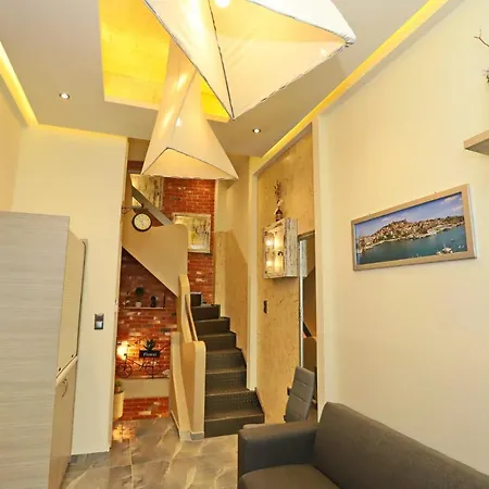 Center Villa *