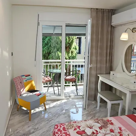 Center Villa