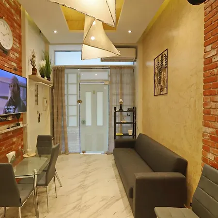 Villa Center Kavala