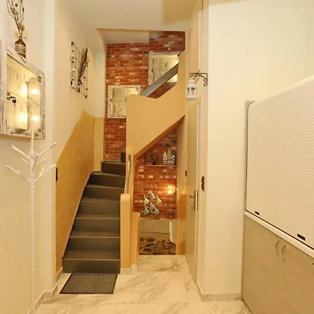 Villa Center Kavala