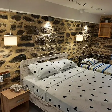 Villa Center *
